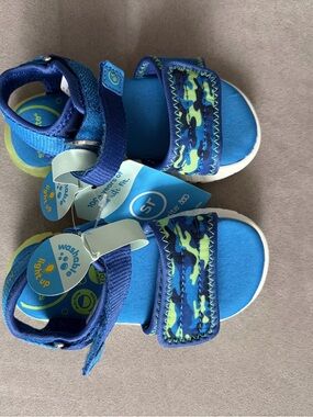 Stride Rite 360 Light-up Kitt Sandal